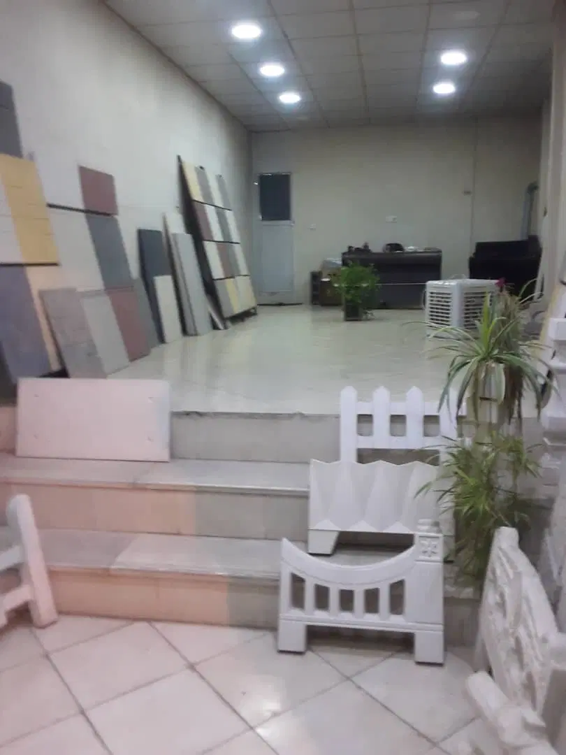 خانه دو طبقه یکجا دارای مغازه