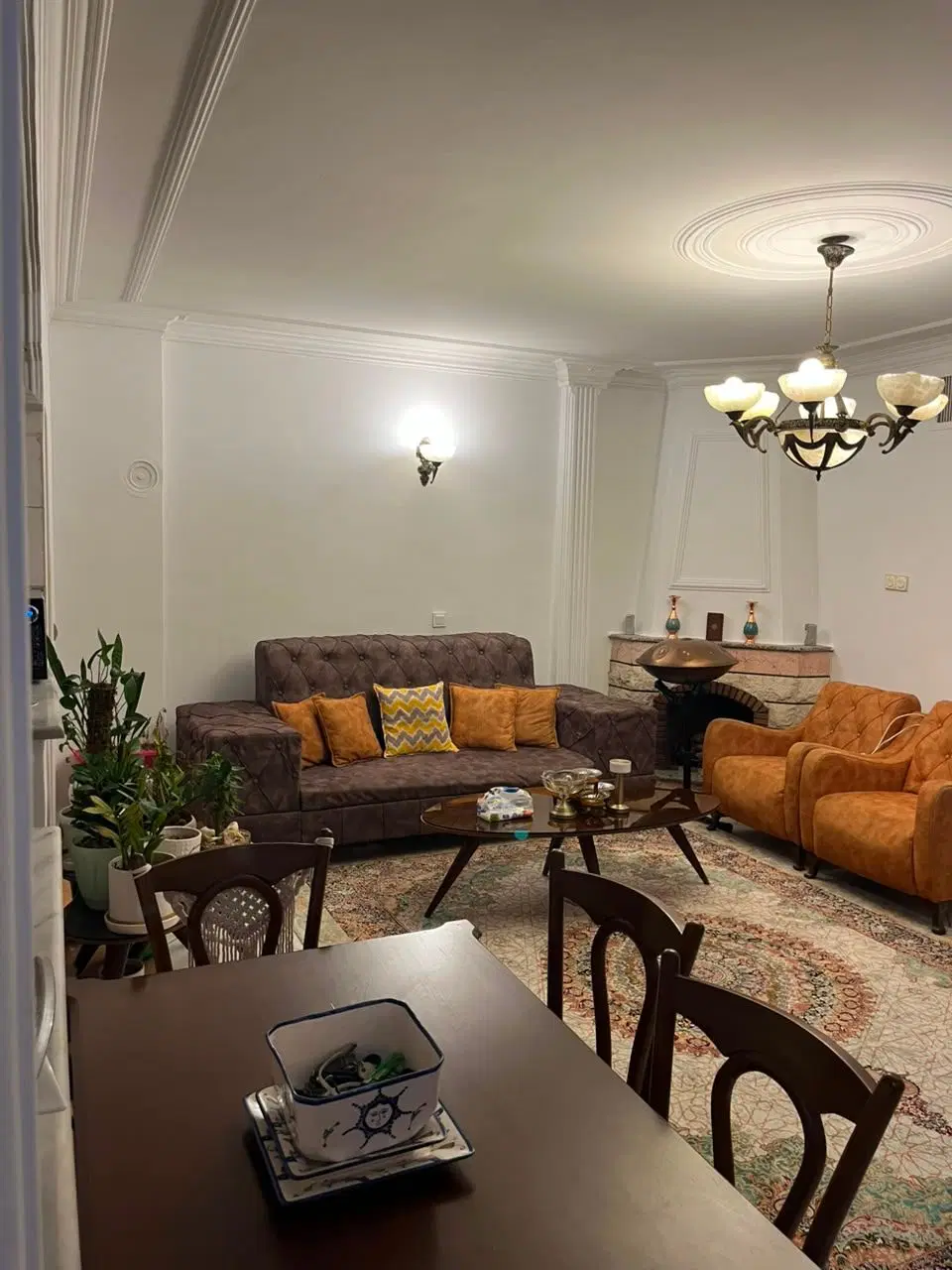 ۵۴ متر سهروردی جنوبی - پارکینگ غیرمزاحم