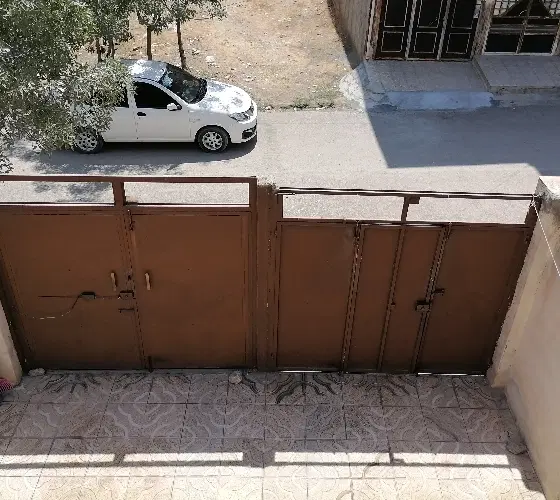 خانه دوطبقه شمالی شهرک تکاور