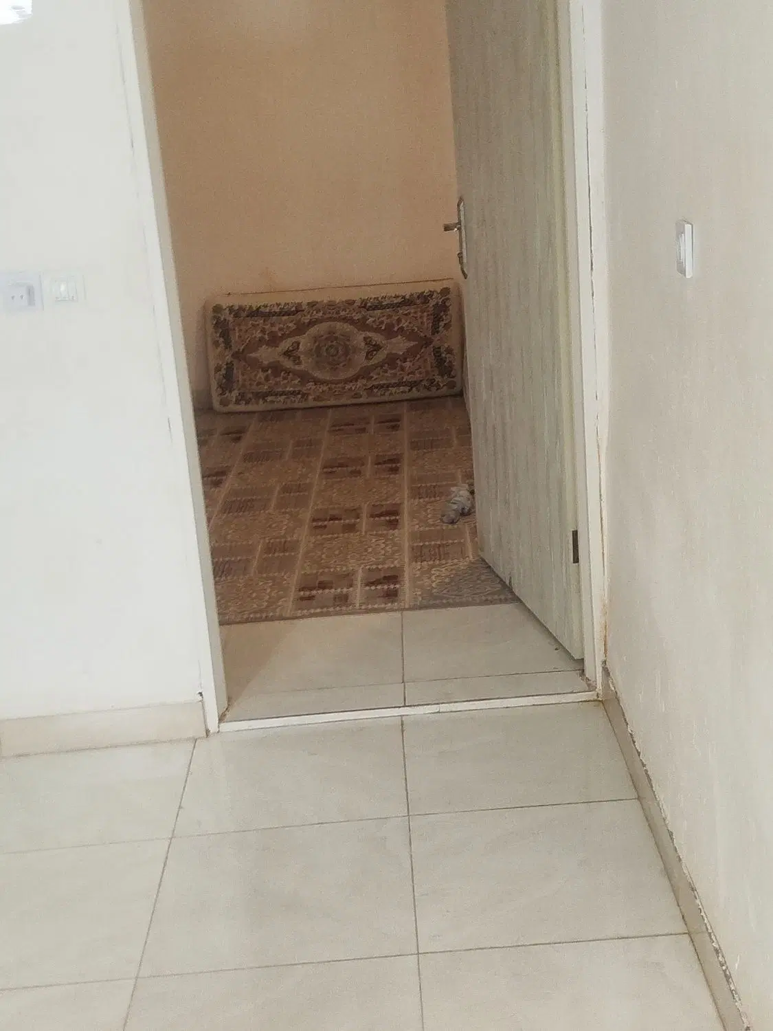 سویت زمینی مستقل در گلها