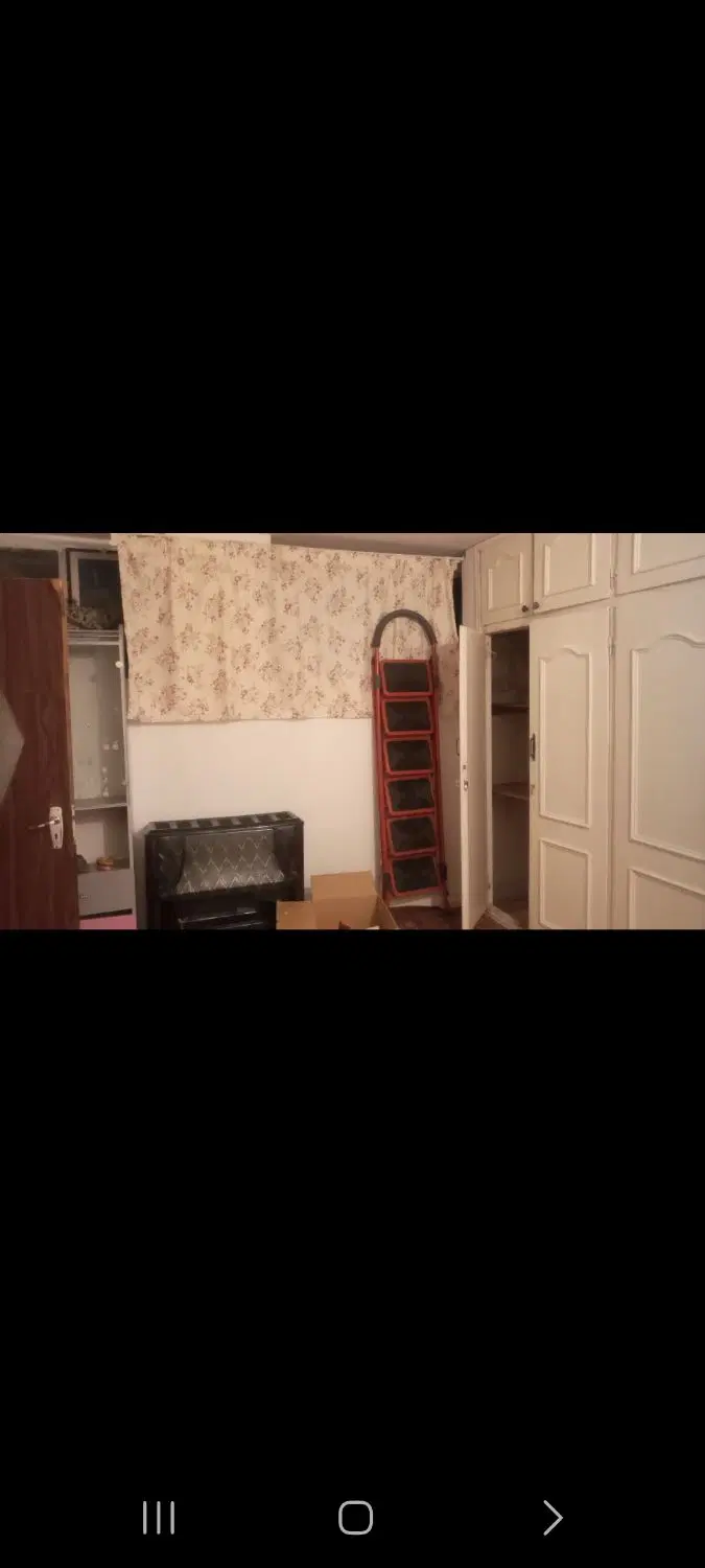 آپارتمان رضوانشهر، ارم، پاسداران