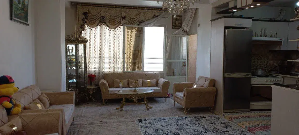 آپارتمان۶۱متری دارای سند تک برگ و پارکینگ و انباری
