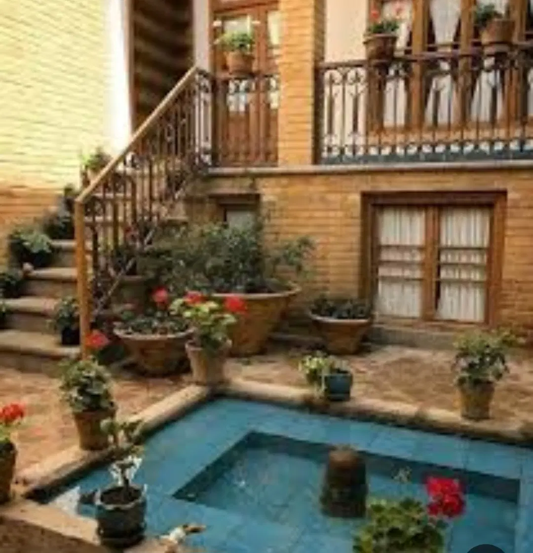 فروش خانه کلنگی در مرکز شهر
