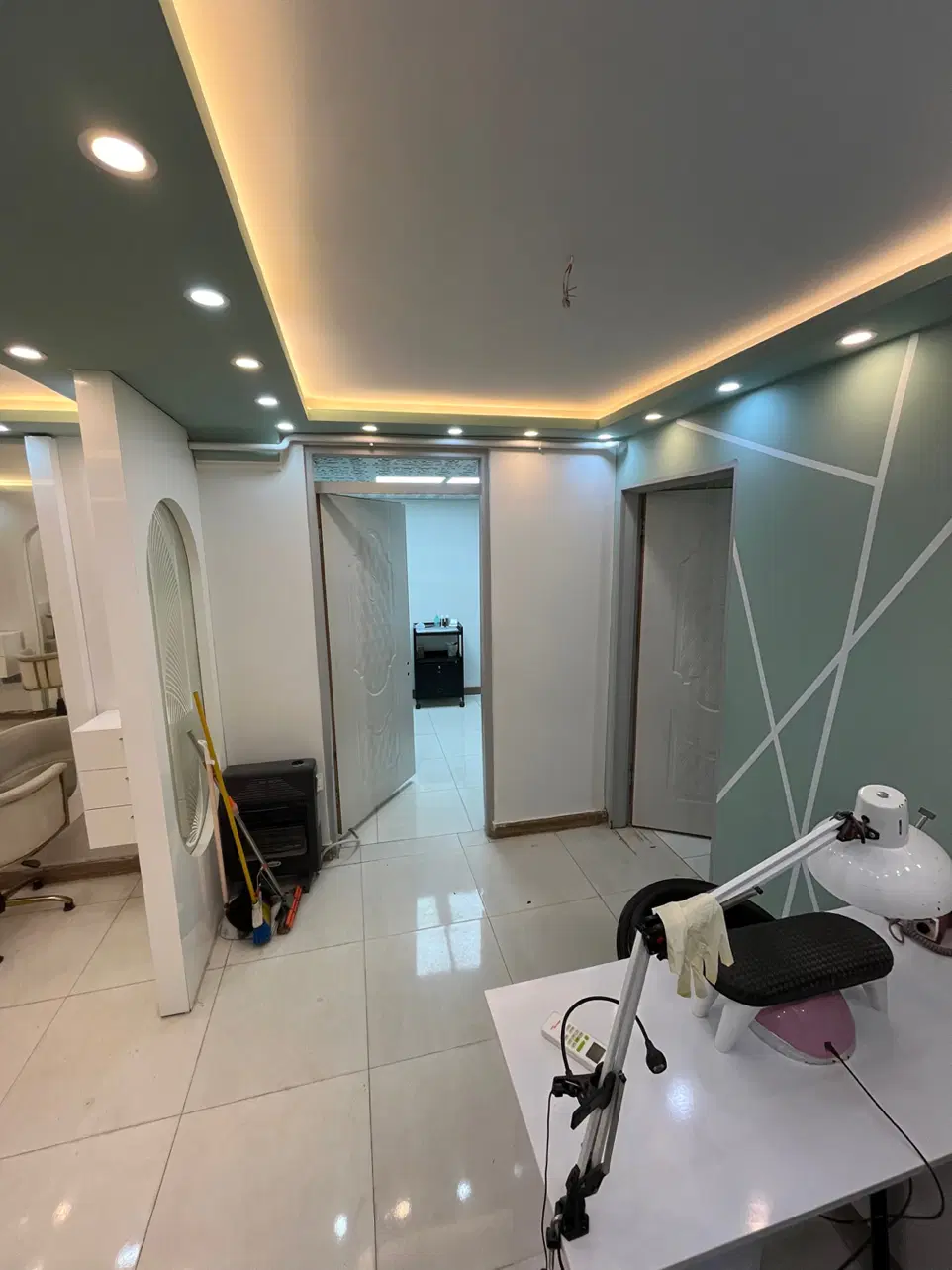 فروش سوییت نقلی سنددار تاپ لوکیشن بازار