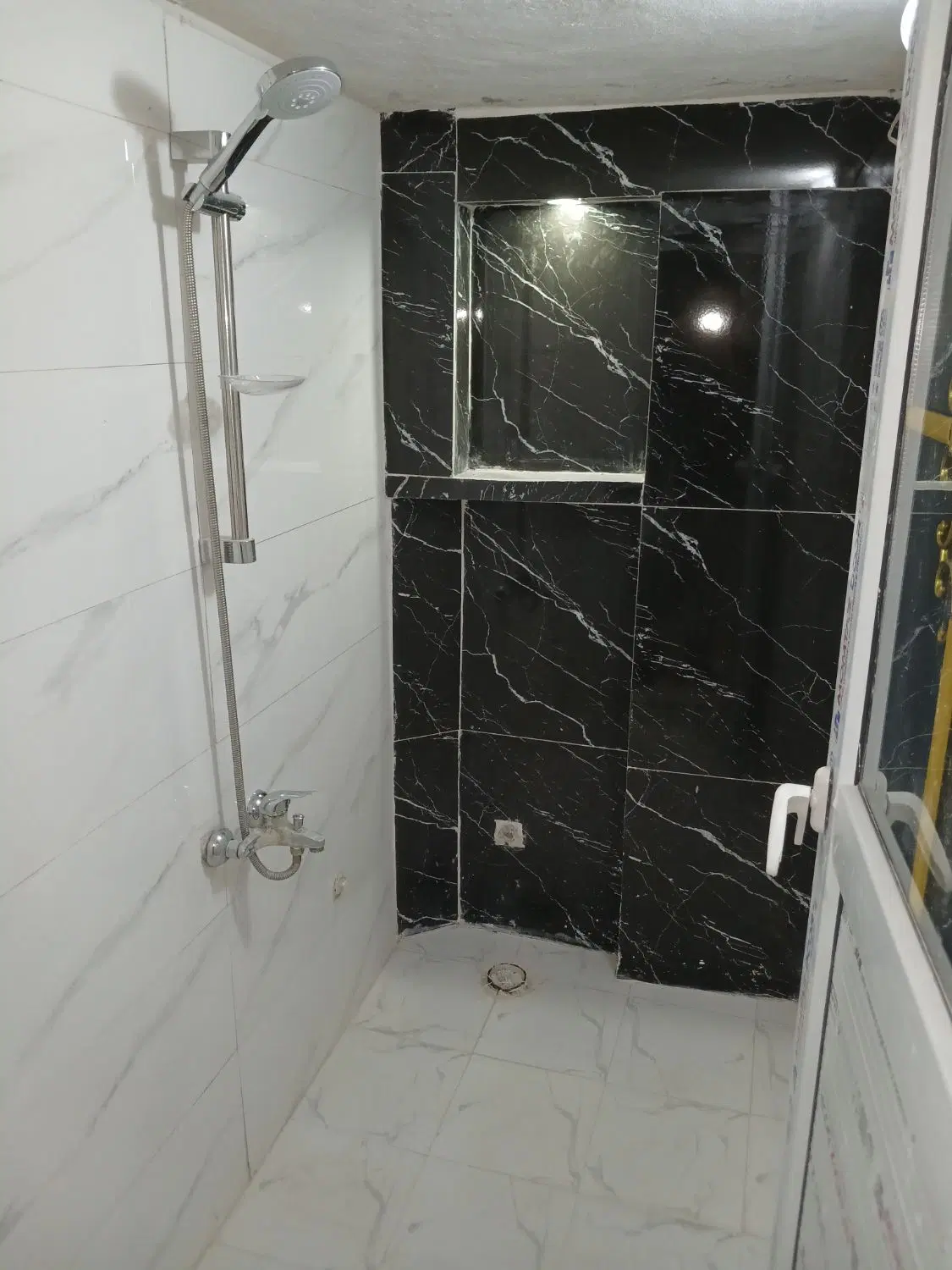 آپارتمان درشهیداصلانی