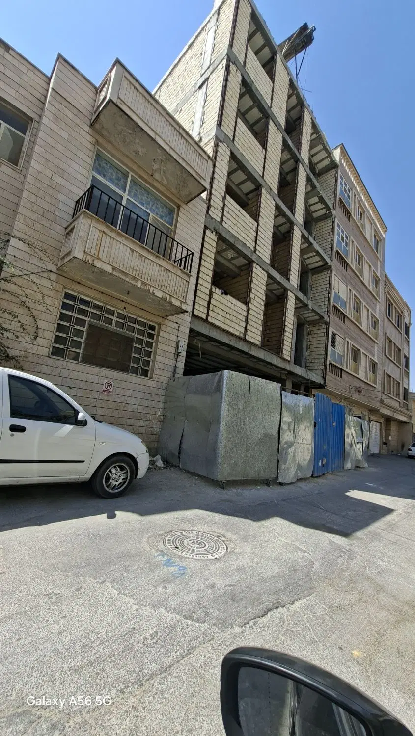 آپارتمان سه خوابه ۱۶۵ متری