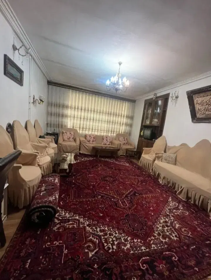 خانه آپارتمانی سه طبقه۴۳_۵متر_حافظ_ارتش_آزادی