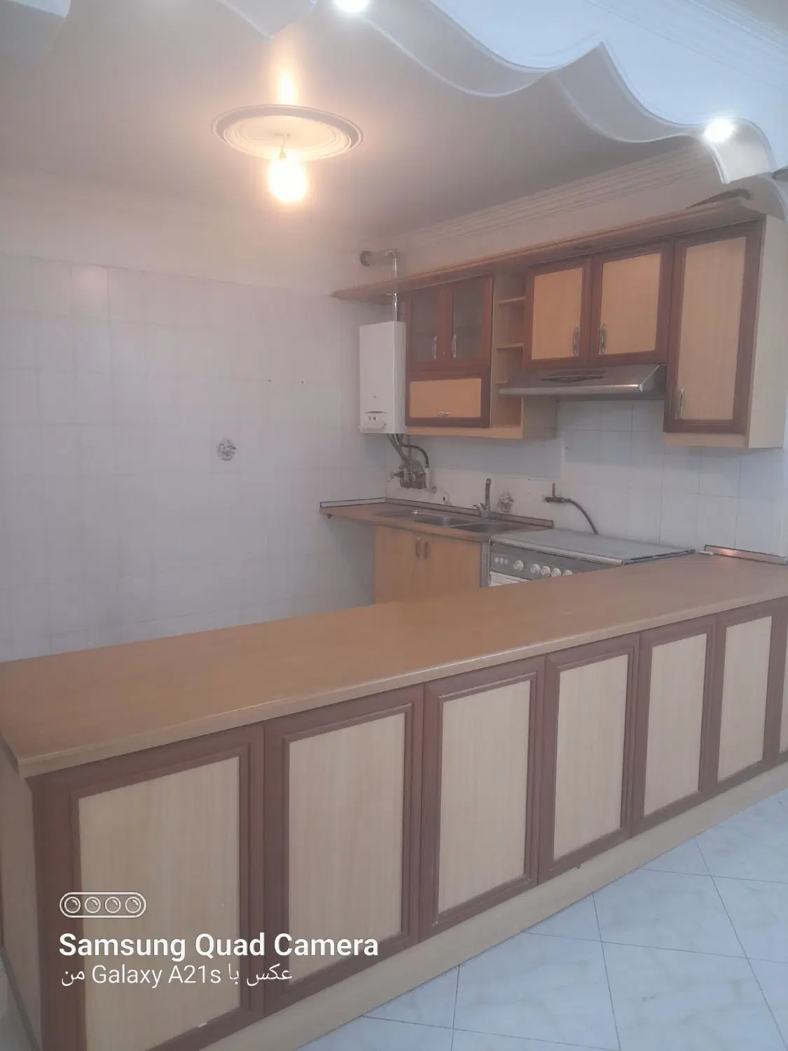 آپارتمان ۱۰۰ متری مرزداران. پاس.فرهنگیان