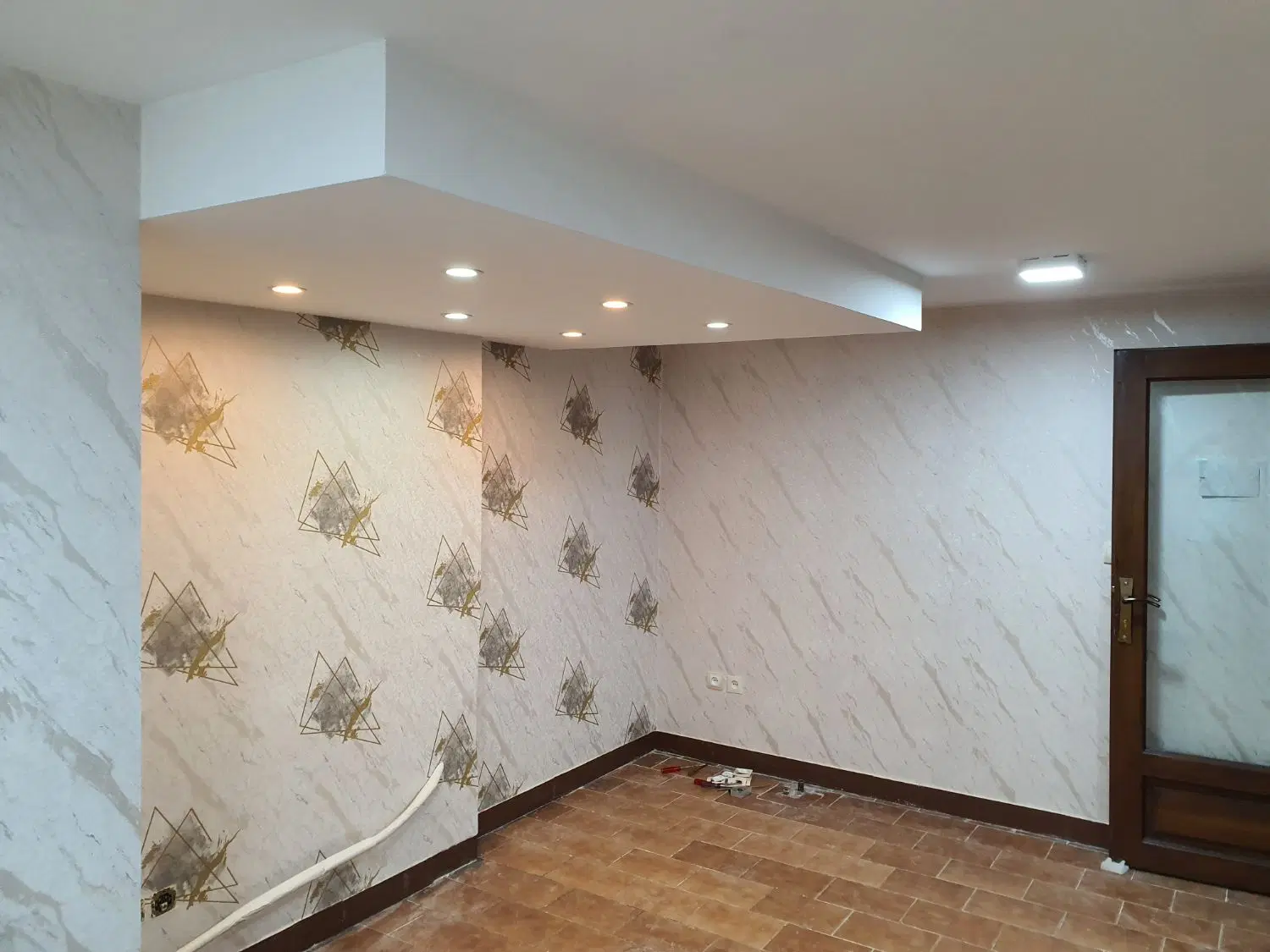 اجاره مغازه در چهارباغ عباسی