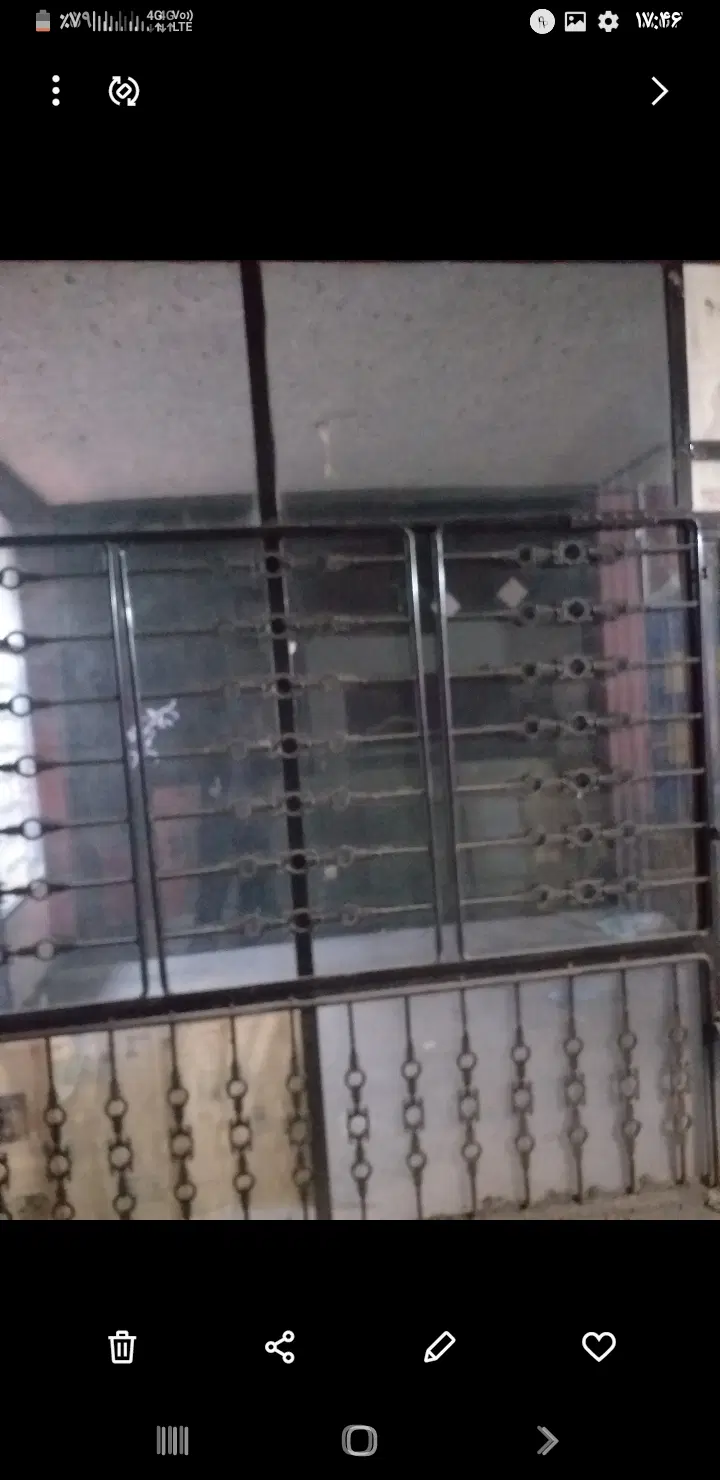 مغازه ۱۲متری خیابان شریعتی