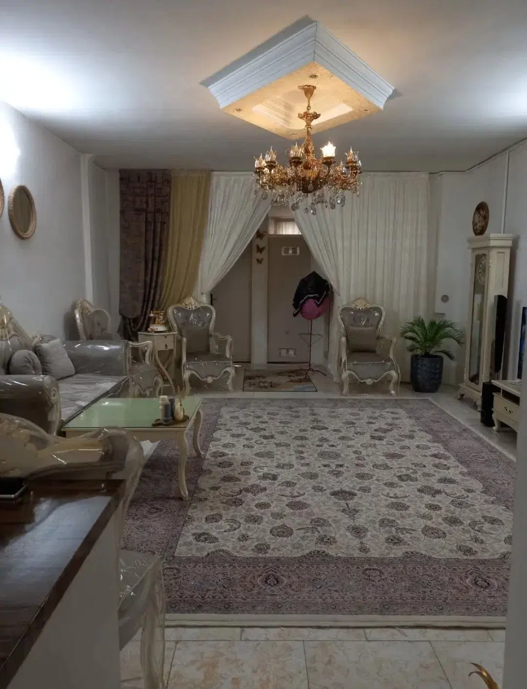 ۸۵ متری اندیشه  طبقه اول  دو خواب
