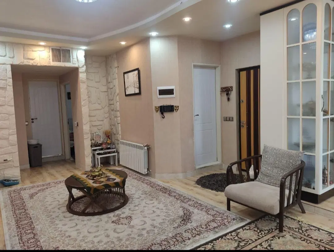 اجاره واحد مسکونی 2 خوابه 100 متری در سعدی