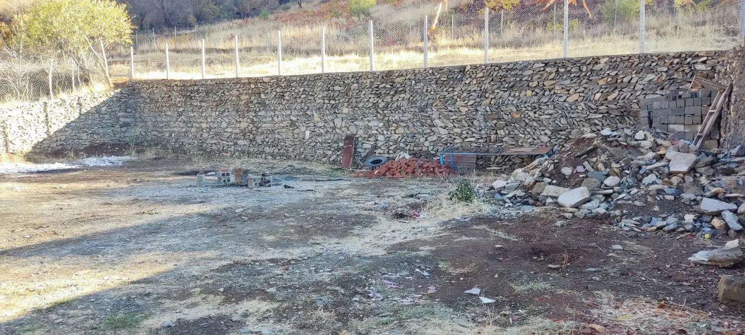 زمین مسکونی
