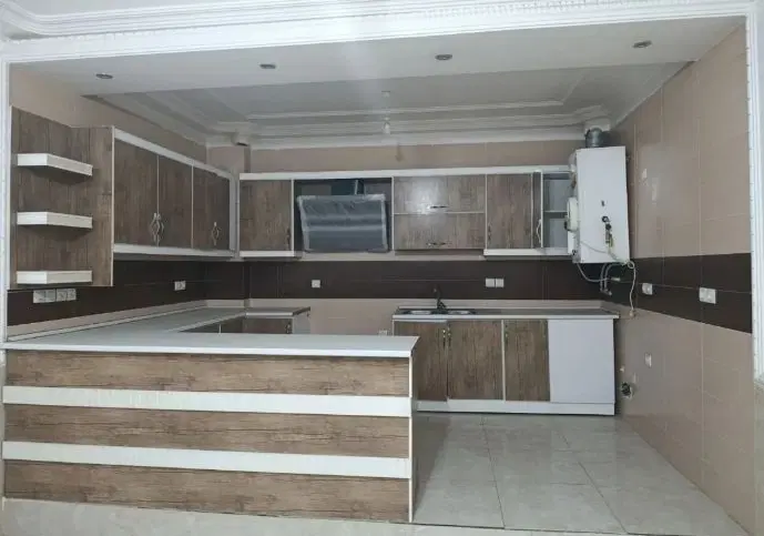 رهن و اجاره واحد ۱۰۰ متری ۲۰۰ با ۱۷