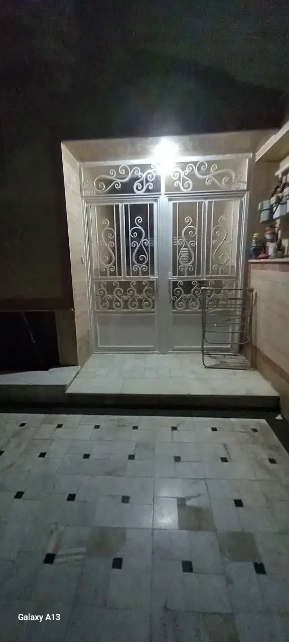 ۱۰۵ متر ویلایی  بسیار تمیز شیک
