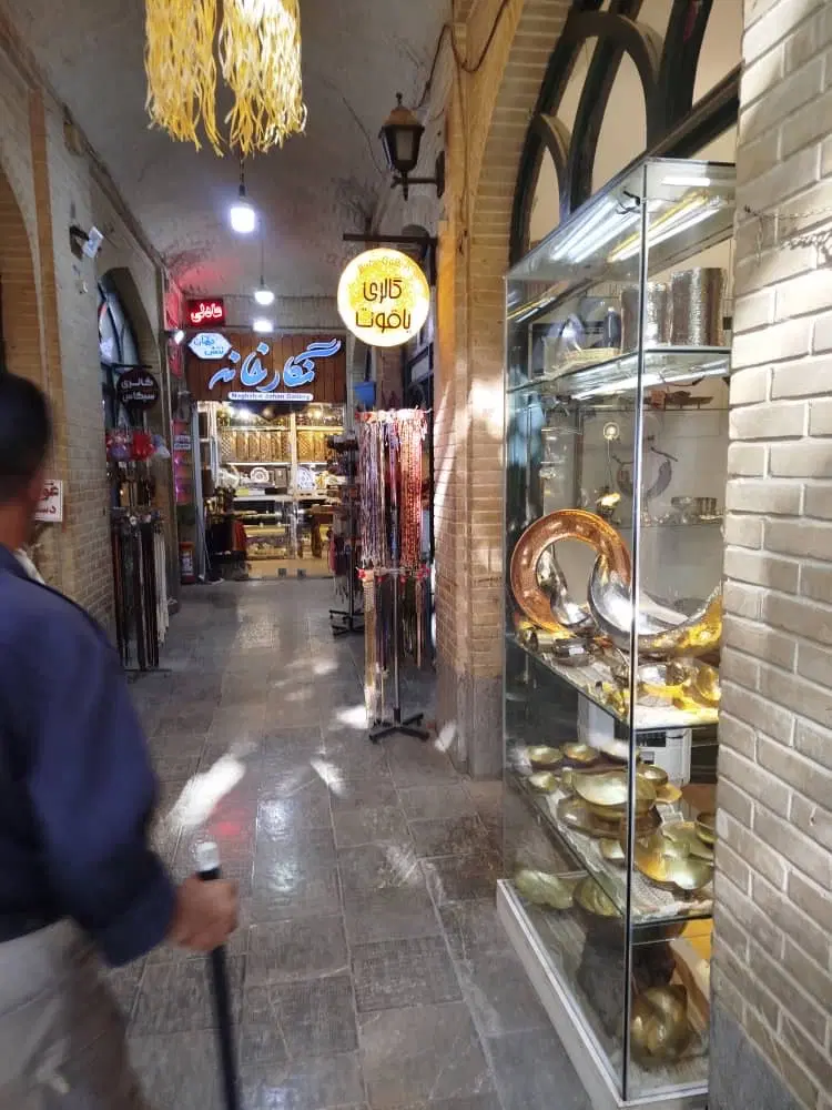 اجاره مغازه میدان نقش جهان