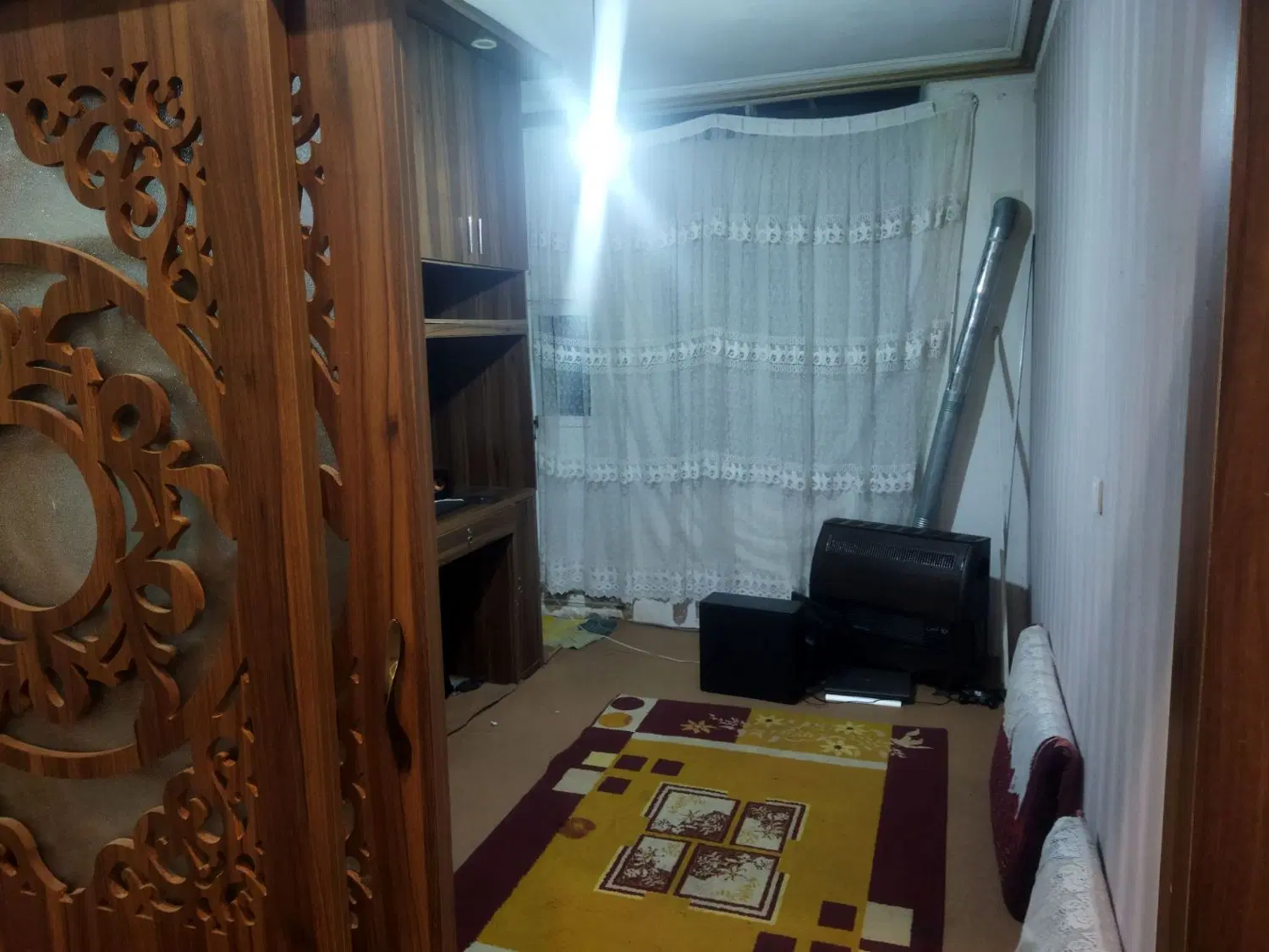 آپارتمان تکواحدی  طبقه همکف هنرور افتابی