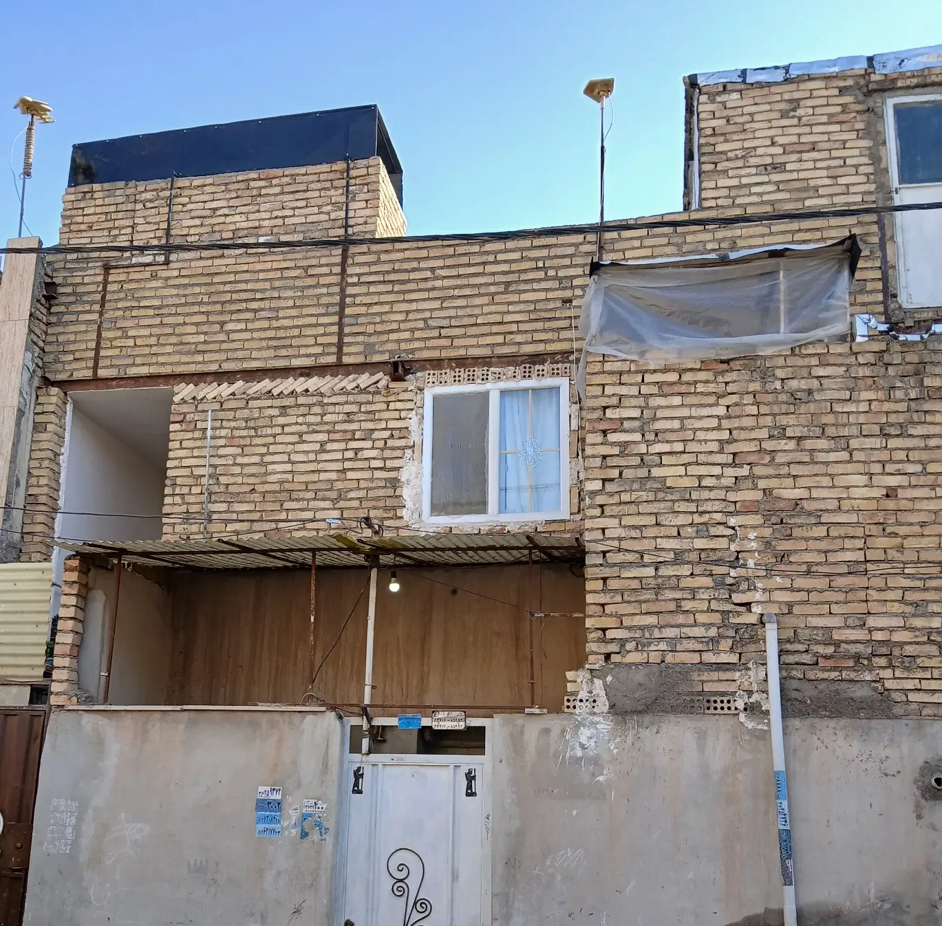خانه ویلایی دوطبقه ونیم