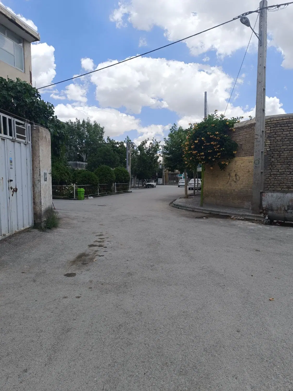 زمین باسند شش دنگ