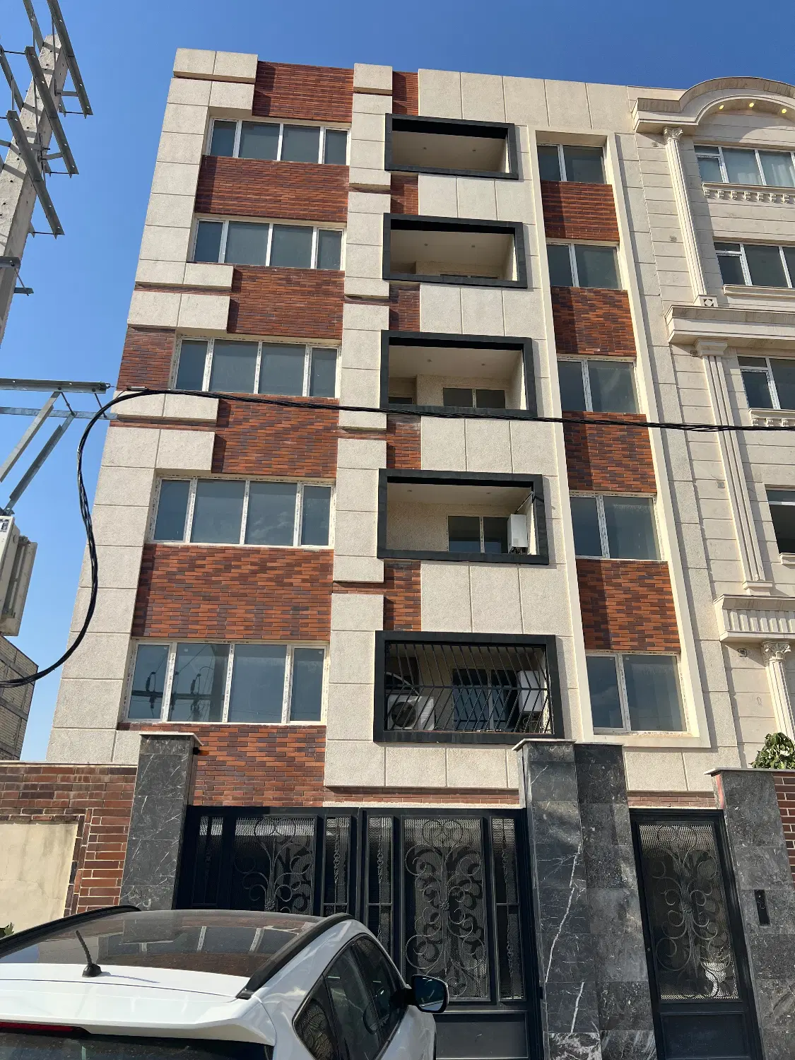 فروش اپارتمان ۱۳۵متری لوکس فول امکانات