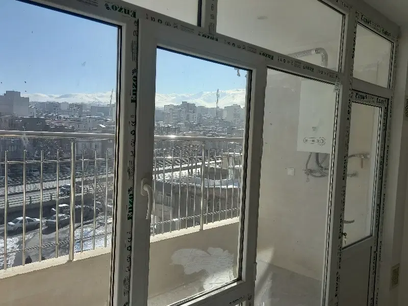 فروش یک واحد آپارتمان ۱۲۰ متری استادان