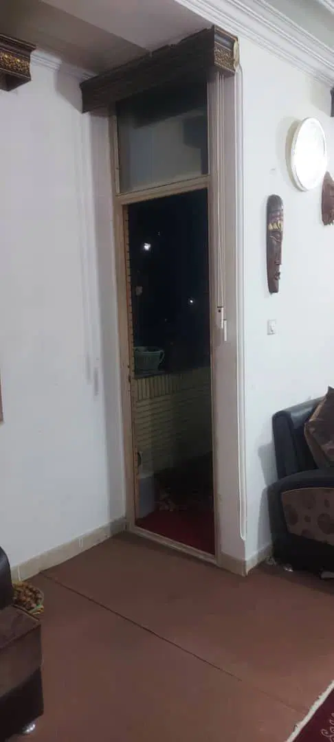 آپارتمان 98متری جمهوری مجتمع آذر