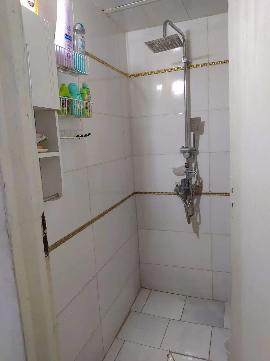 خانه ویلایی ۹۰متری حیاط ماشین رو