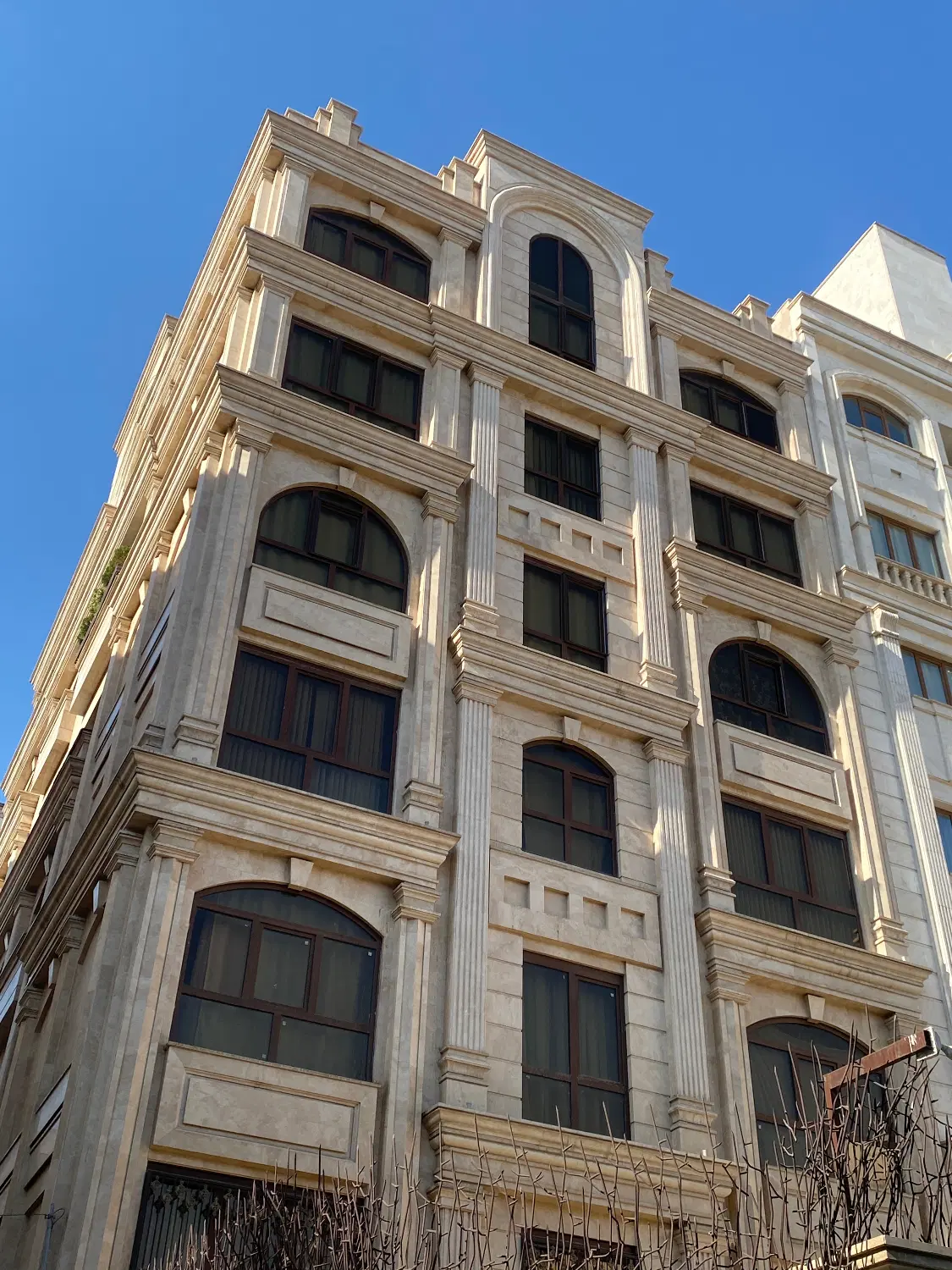۱۴۰ متر فول بانک رهنی