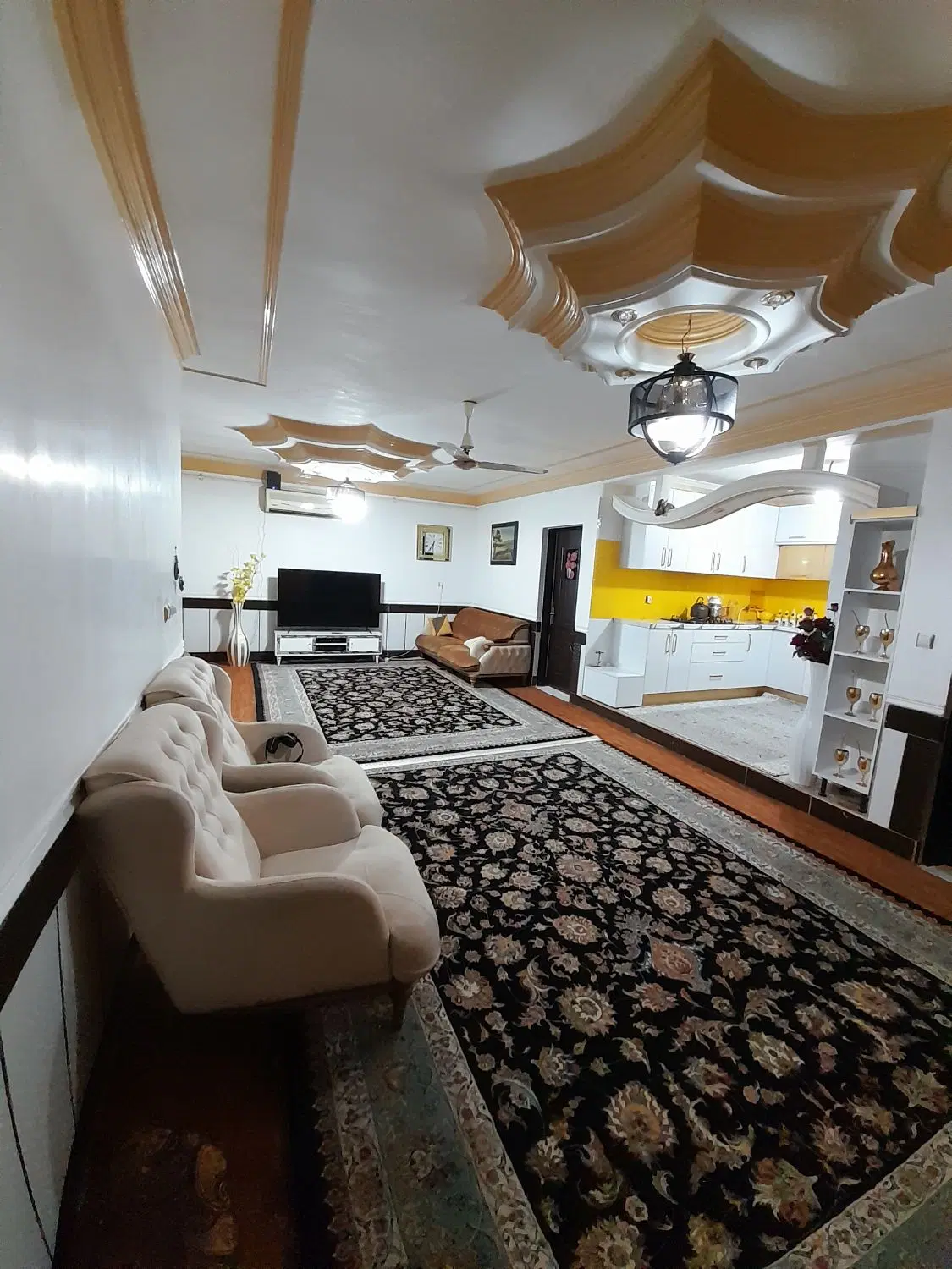 خانه دو طبقه ویلایی حافظ