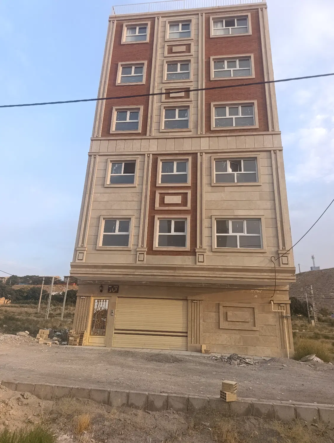 فروش آپارتمان در خیابان کوی پردیس لاله