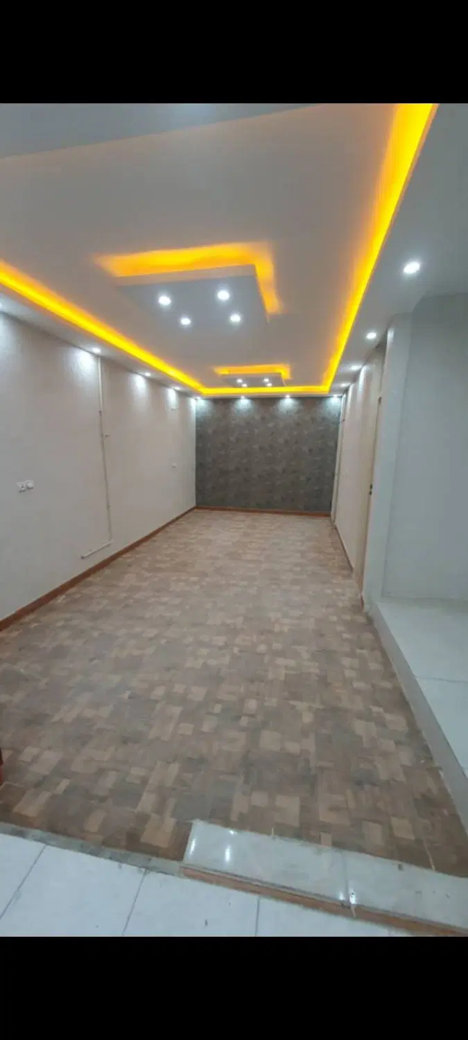 ۷۰متری شیک