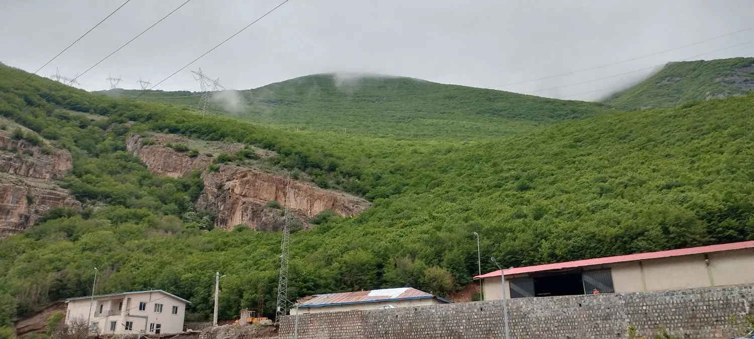 یک قطعه زمین ۱۵۵۰ مترمربع