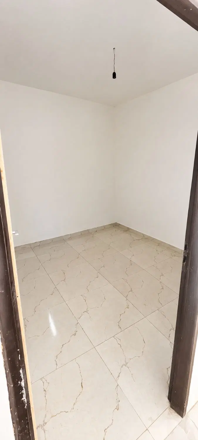 فروش آپارتمان ۵۵ متری دو خوابه حصارک‌ پایین
