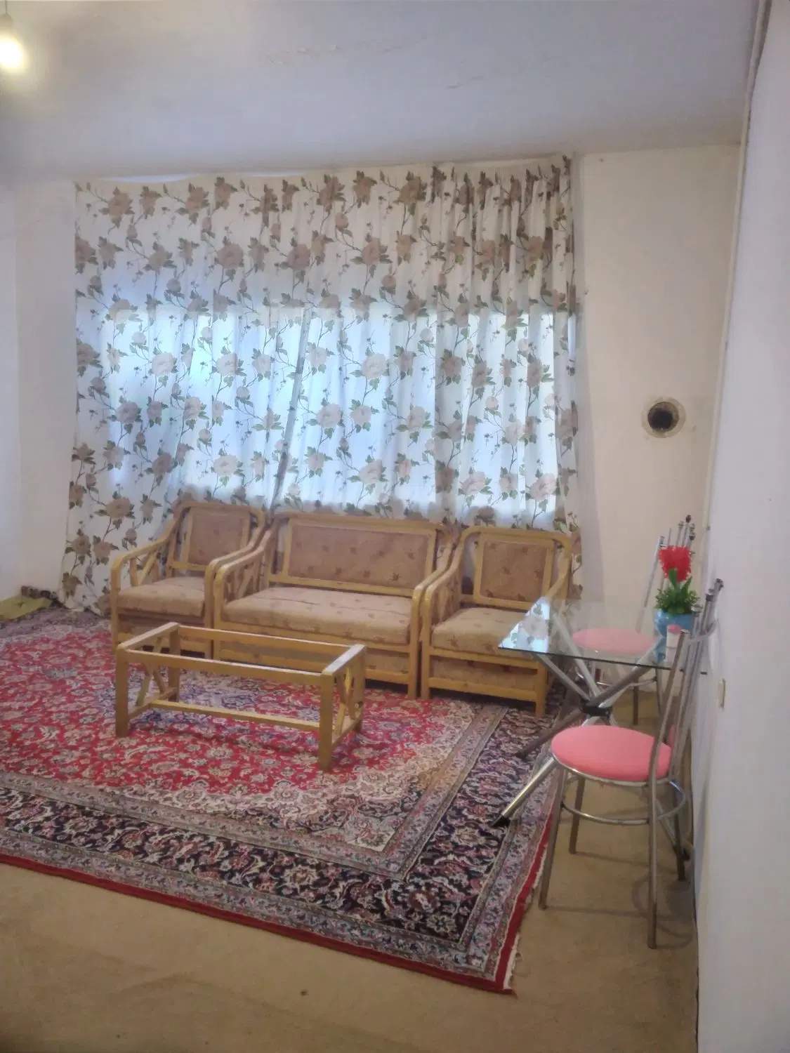 اجاره روزانه سوئیت وخانه مبله دربست