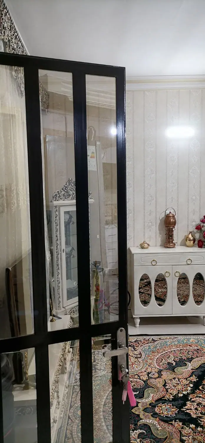 خانه ویلایی ۱۰۰ متری چهارباغ ملک آباد
