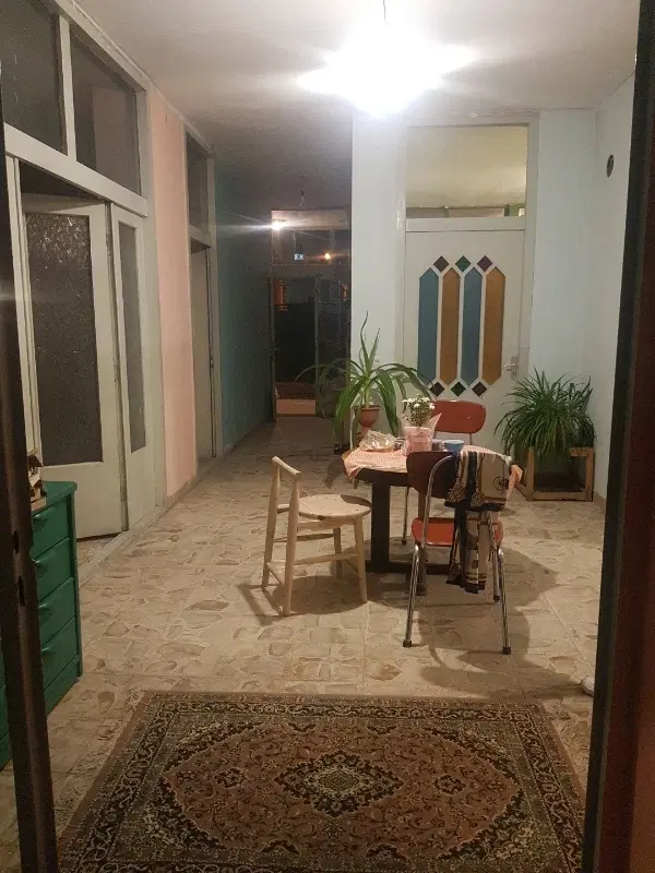 اجاره اتاق هنری