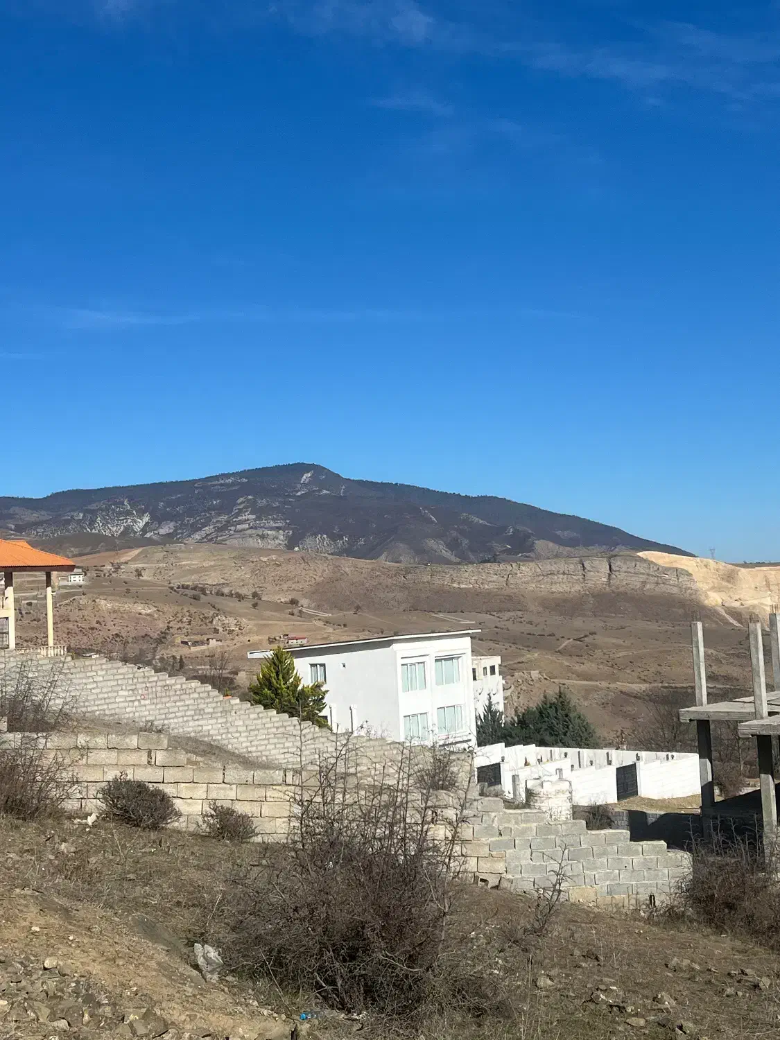 زمین ۲۵۷متری درشهرک پرواز