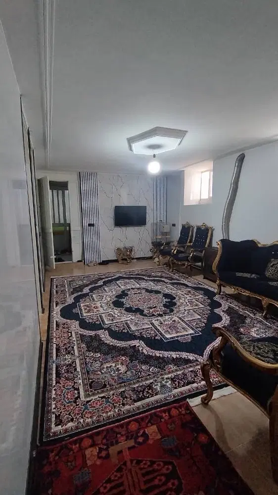 اجاره ۸۵متری بر گلستان دوم