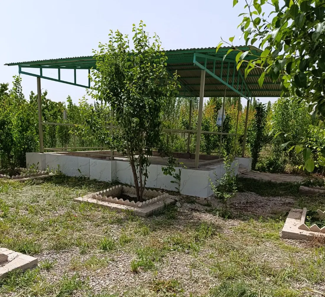 ویلا باغ ۱۰۰۲ متر  سند تک برگ عسگراباد سراب چنگای