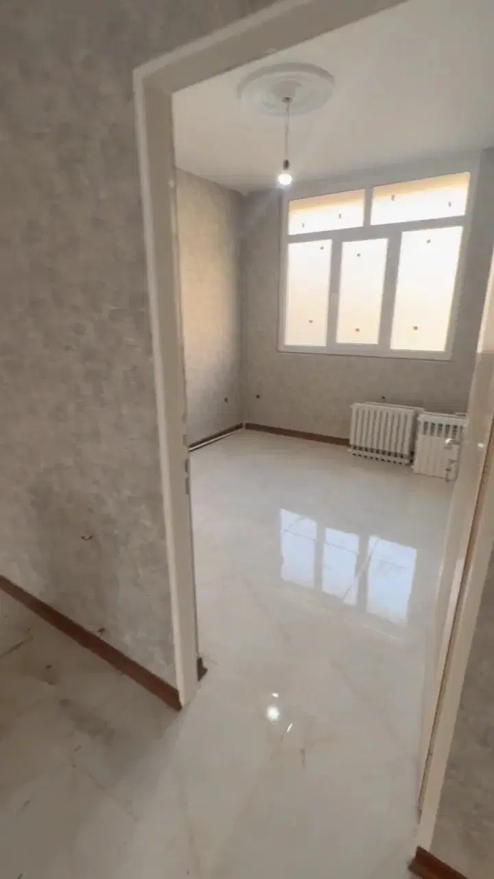 ۷۰ متر  آپارتمان تکواحدی خ درخشان