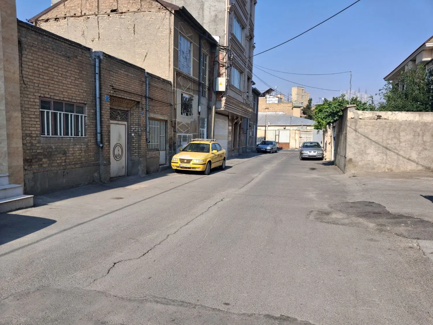 همافر ۲ مترژ۱۱۷متربر۹متر کوچه ۱۲متری