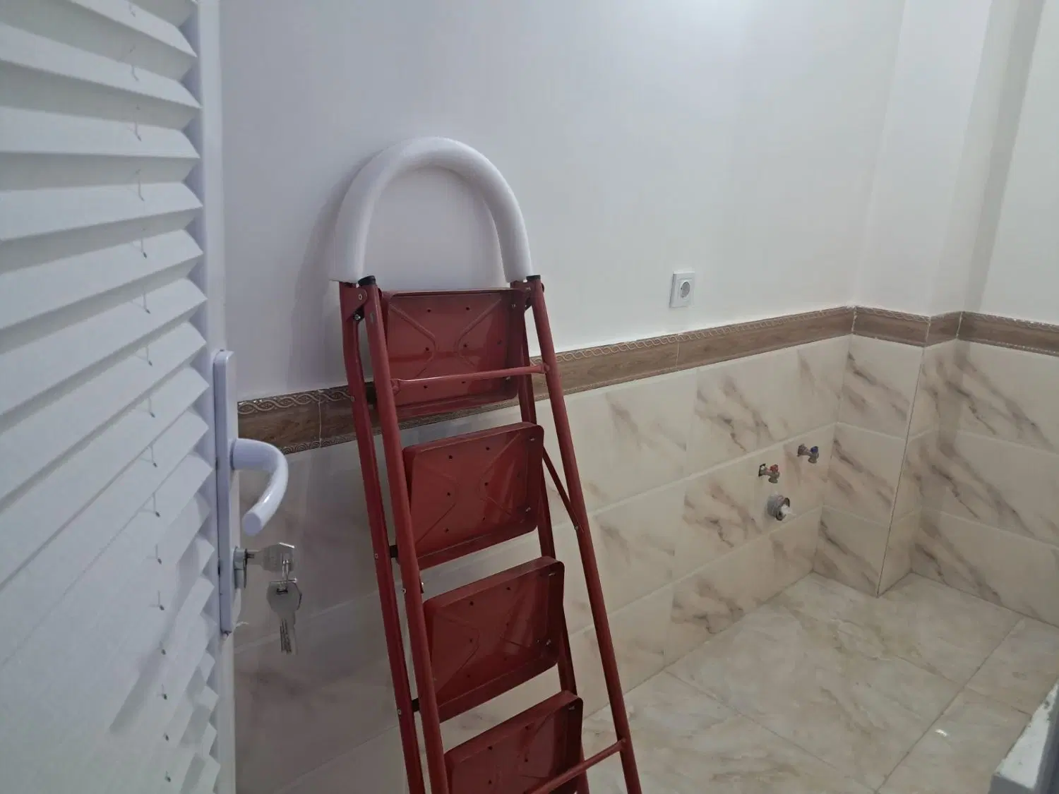 فروش خانه ویلایی دیواندره