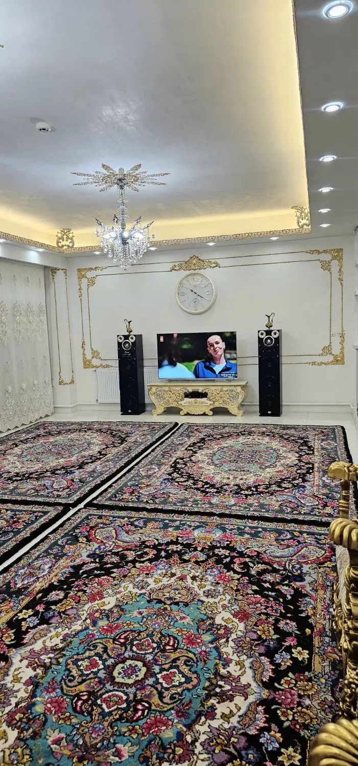 آپارتمان ۱۲۰ آذربایجان ستارخان