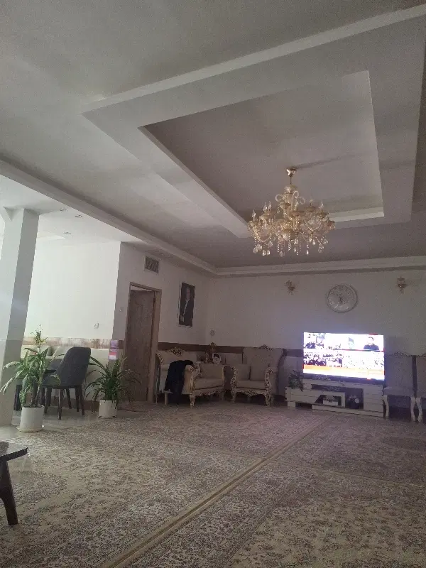 رهن و اجاره آپارتمان دو خواب طبقه اول