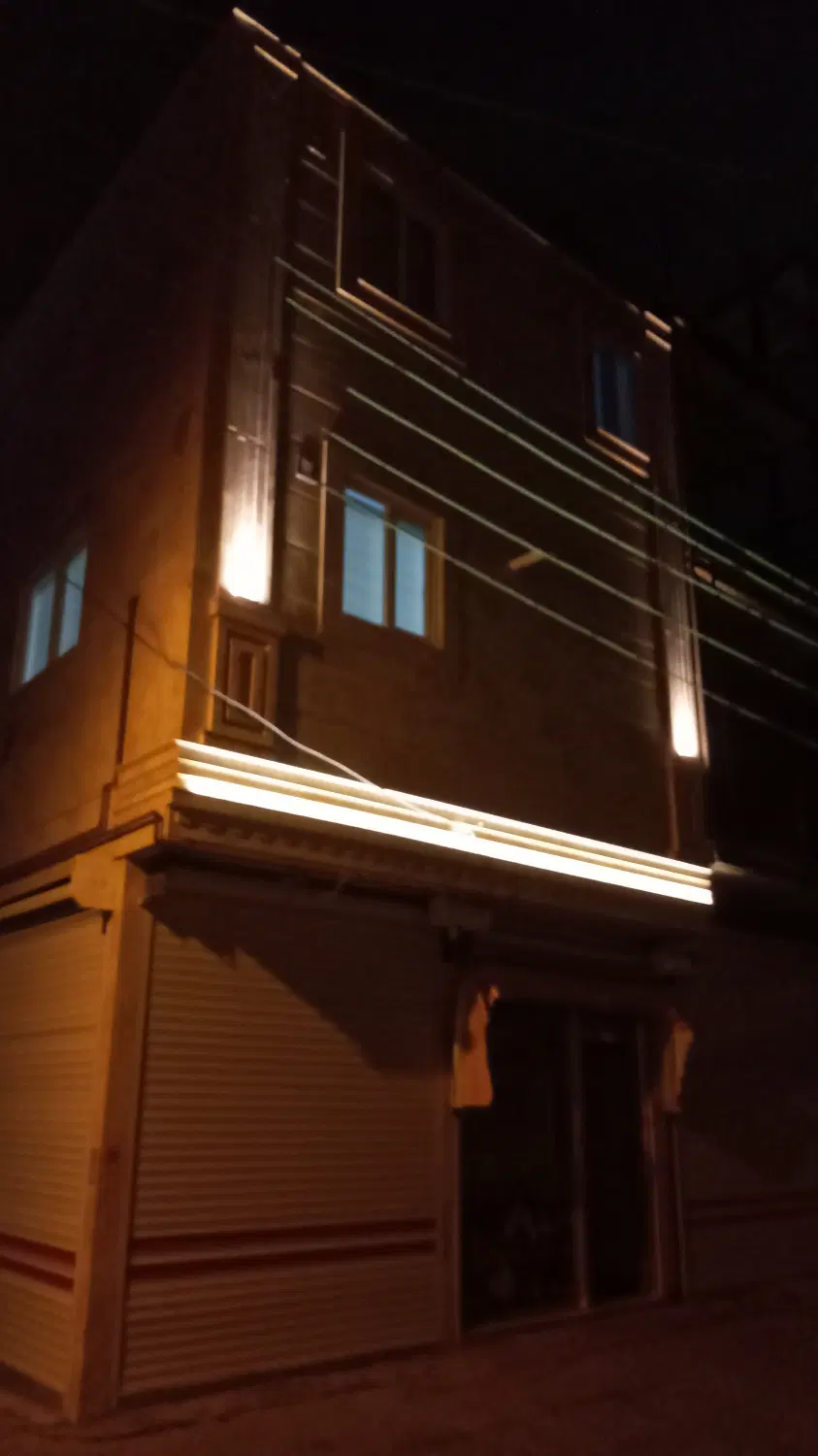 فروش حیاط مسکونی دربست و دوبلکس