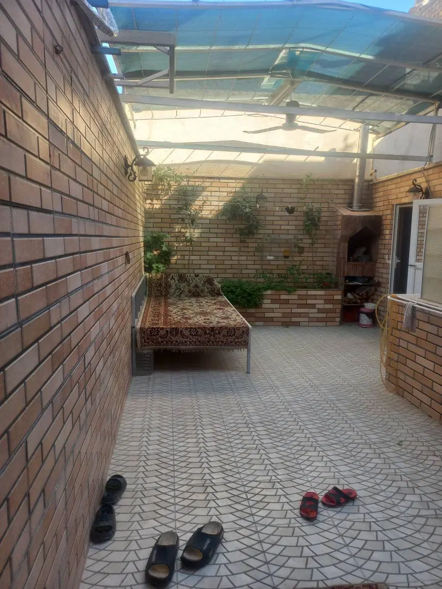 ۹۵متر نوساز ویلایی حیاط دار ۱ از۳