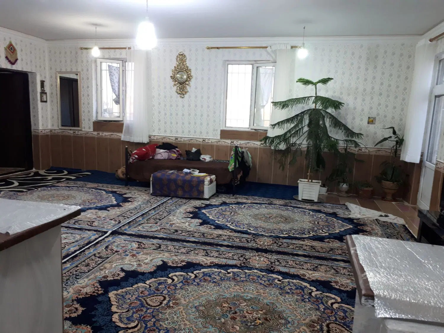 خانه ویلایی شهرک چنگیز قلعه