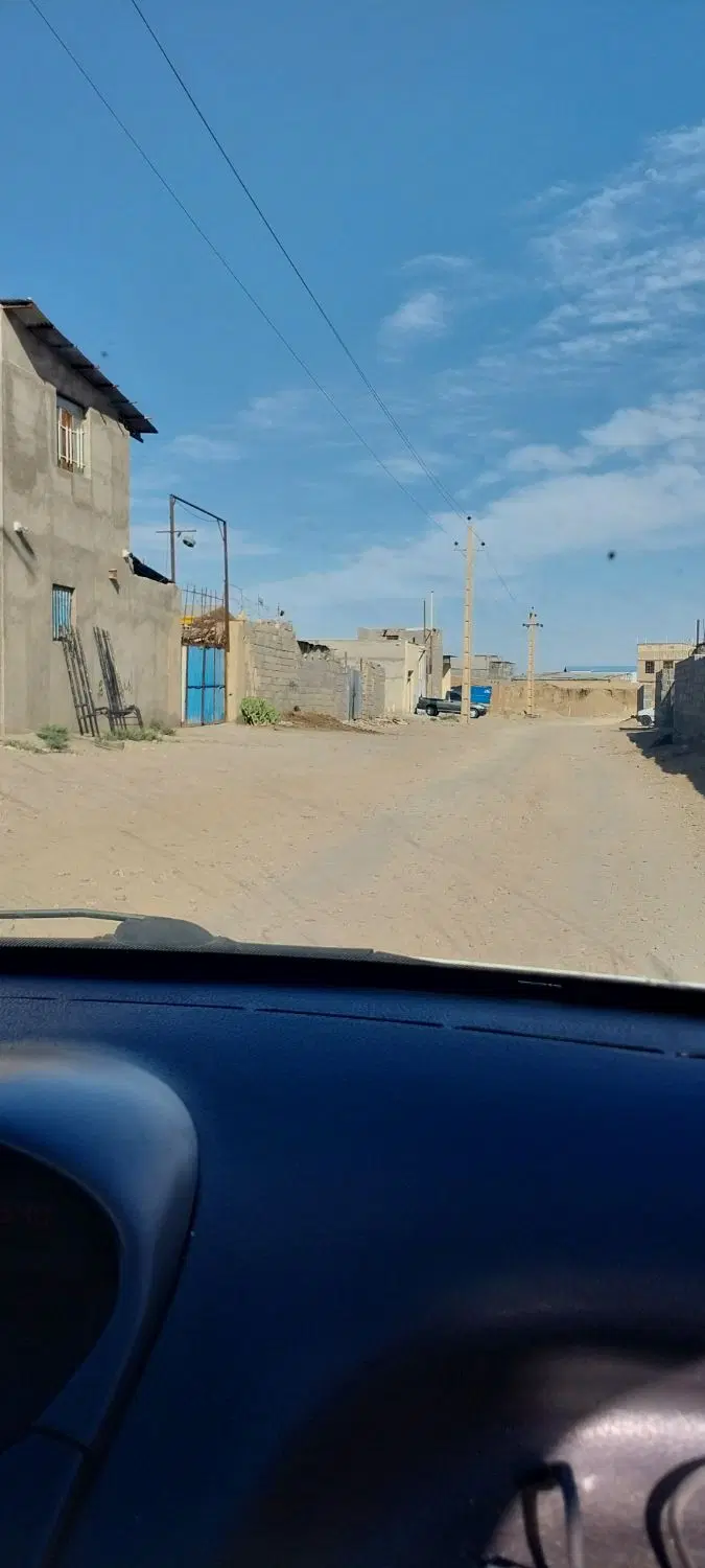 ۳۰۰ متر زمین با کاربری صنعتی