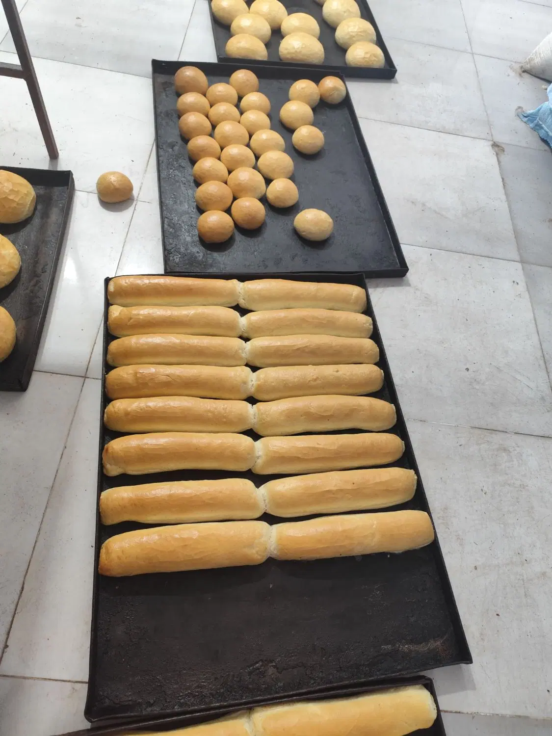 فروش نان فانتزی کامل با همه چیز
