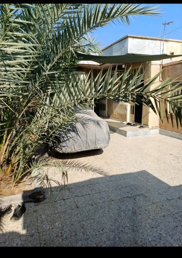 خانه ۲۰۰ متری شهرک رزمندگان
